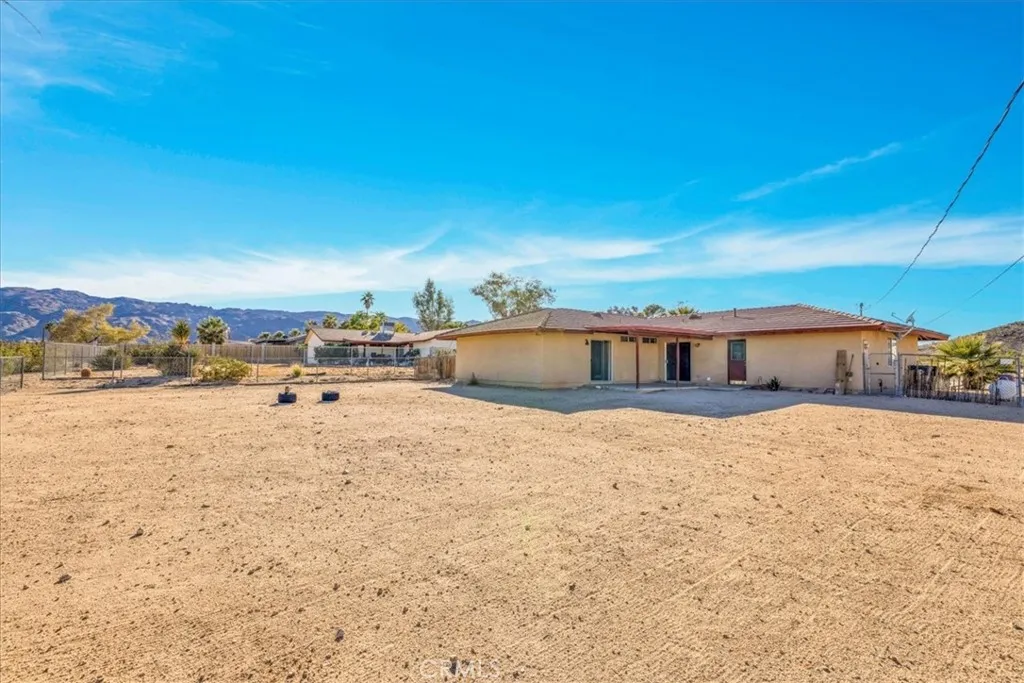 Additional image 37 of 5753 La Luna, 29 Palms, CA 92277