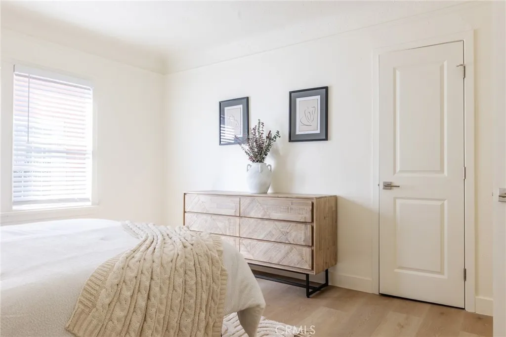 Additional image 17 of 2127 W 76th St, Los Angeles, CA 90047