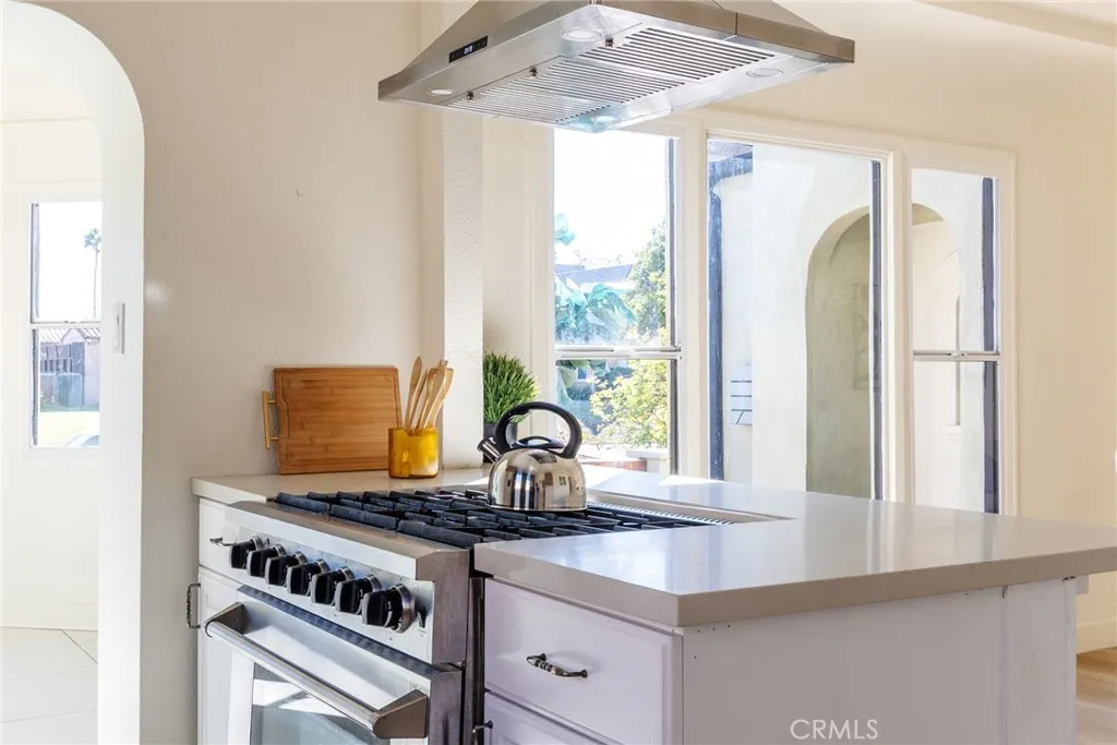 Additional image 47 of 2127 W 76th St, Los Angeles, CA 90047