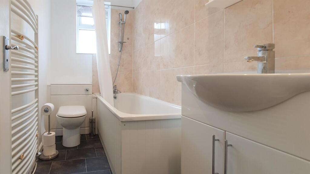 Additional image 4 of Fourways Market, Welham Green