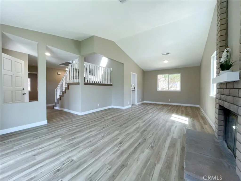 Additional image 16 of 43856 Windsor Place, Lancaster, CA 93536