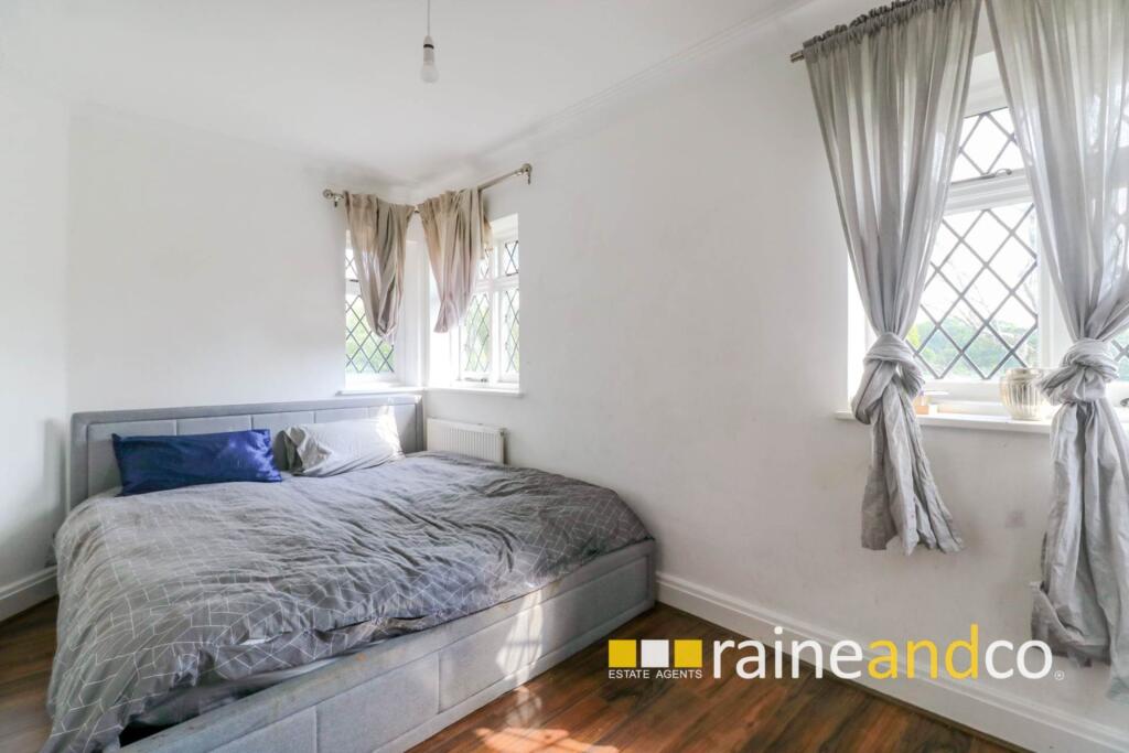 Additional image 34 of Great North Road, Bell Bar, Brookmans Park