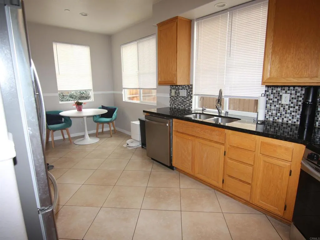 Additional image 44 of 445 Poets Square, Fallbrook, CA 92028