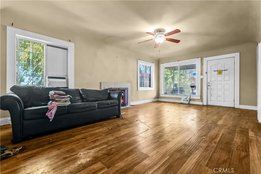 Additional image 7 of 4 La Venezia Court, Altadena, CA 91001