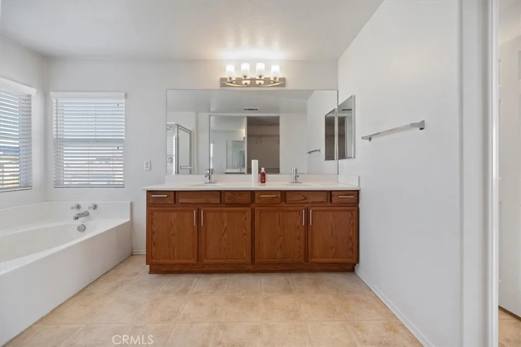 Additional image 95 of 13223 Concord Drive, Victorville, CA 92392