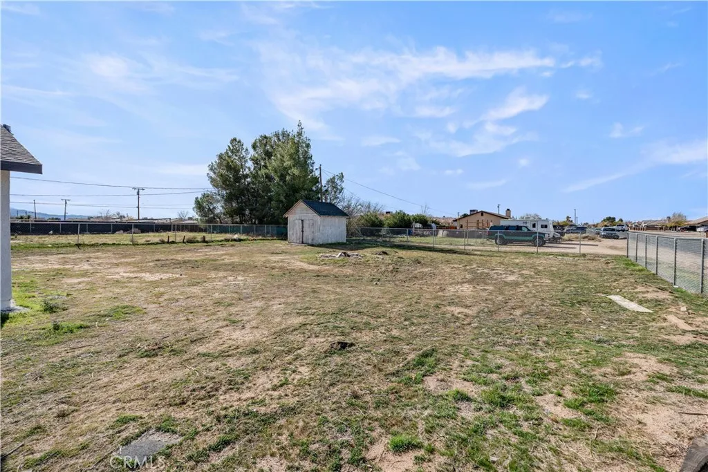 Additional image 74 of 12850 Lakota Rd, Apple Valley, CA 92308