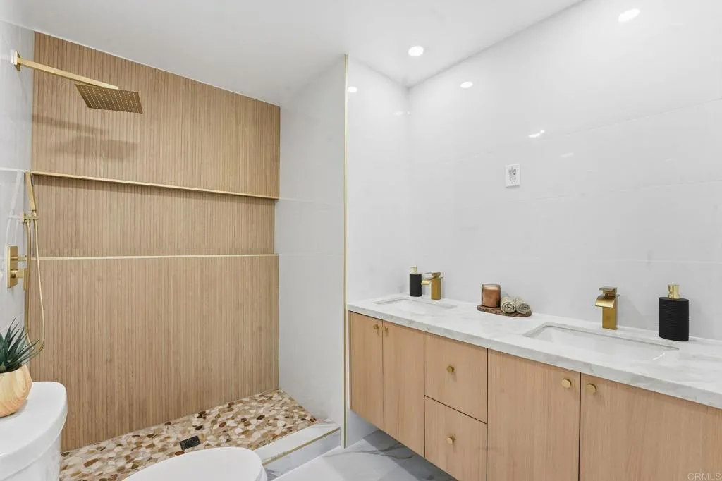 Additional image 86 of 4375 Calle De Vida, San Diego, CA 92124