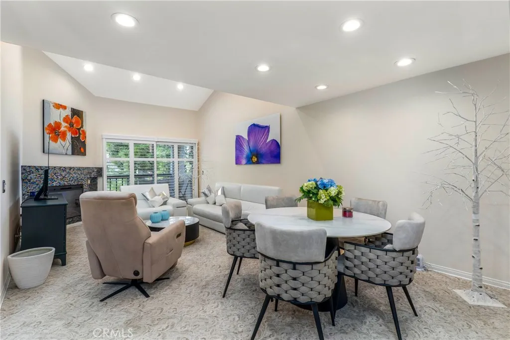 Additional image 4 of 5515 Canoga ave. #329, Woodland Hills, CA 91367