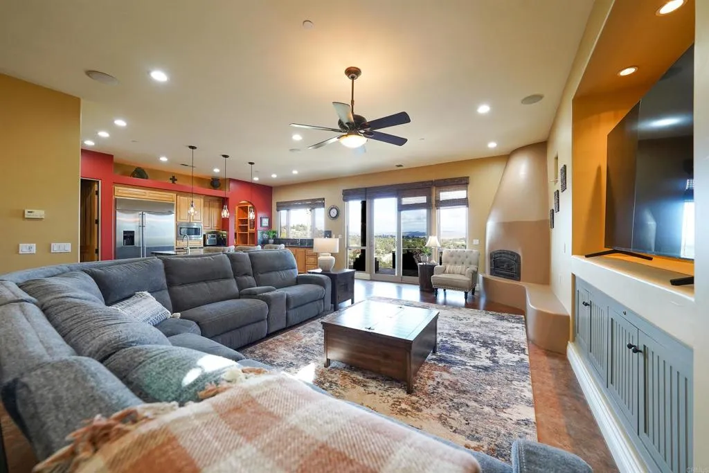 Additional image 101 of 15455 Wyeport Road, Ramona, CA 92065