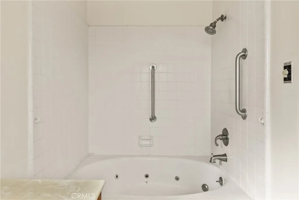 Additional image 76 of 531 N Niagara St, Burbank, CA 91505