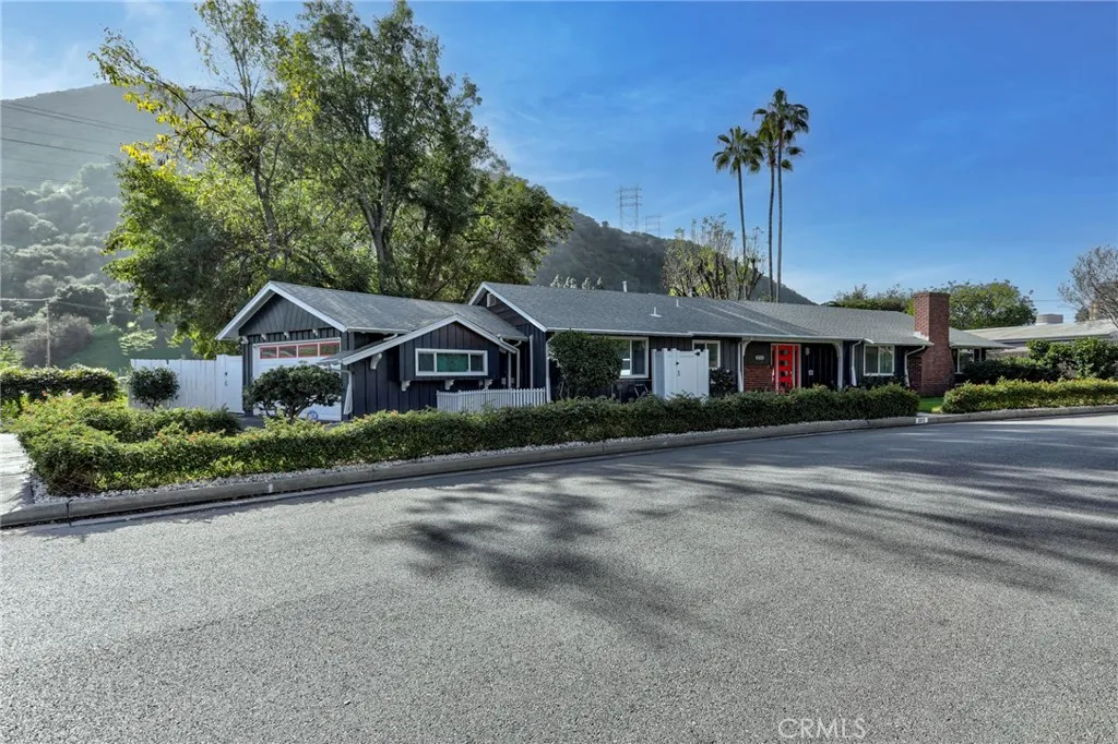 Additional image 45 of 3212 W Valley Heart Drive, Burbank, CA 91505