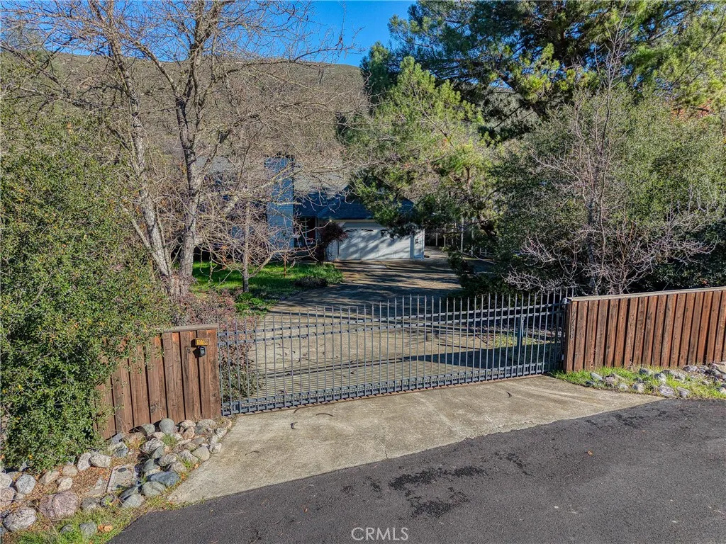 Additional image 102 of 17730 Pomo Trail, Clearlake Oaks, CA 95423
