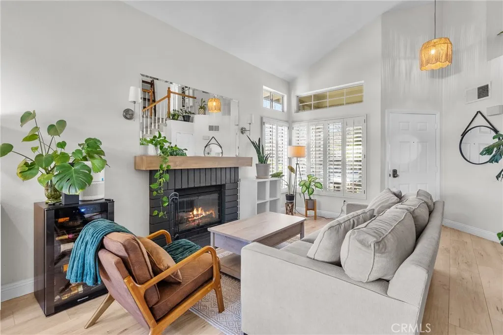 Additional image 5 of 21625 Farmington Ln, Saugus, CA 91350