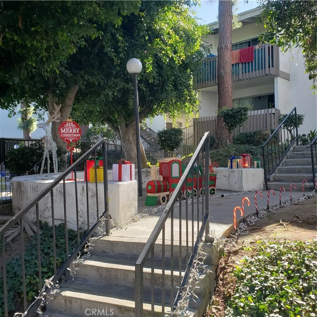 Additional image 4 of 1661 Neil Armstrong St Unit 231, Montebello, CA 90640