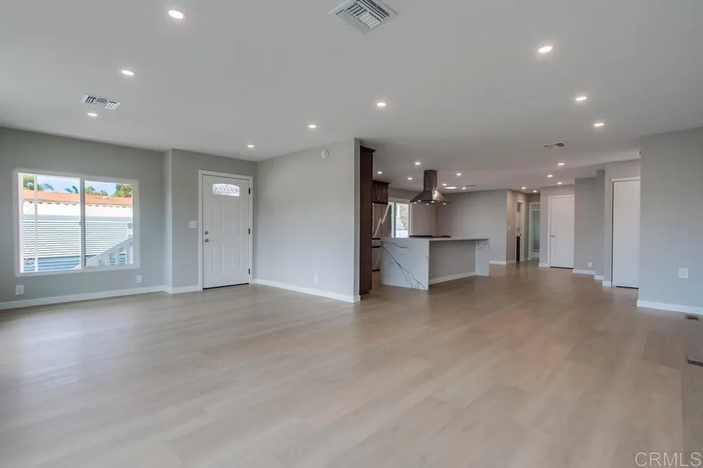 Additional image 3 of 7320 San Bartolo Street Unit 217, Carlsbad, CA 92011