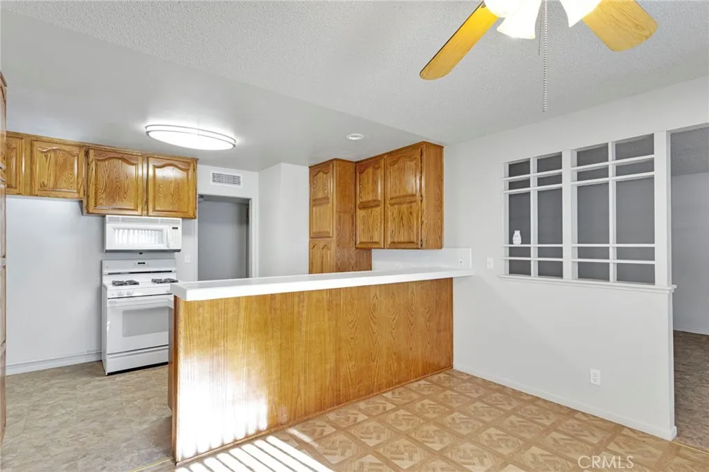 Additional image 13 of 16257 Avalon Ave, Victorville, CA 92395