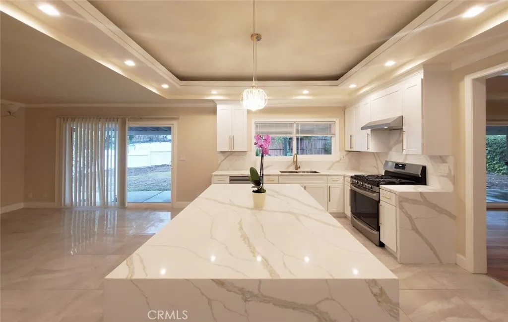 Additional image 59 of 22201 Schoolcraft, Canoga Park, CA 91303