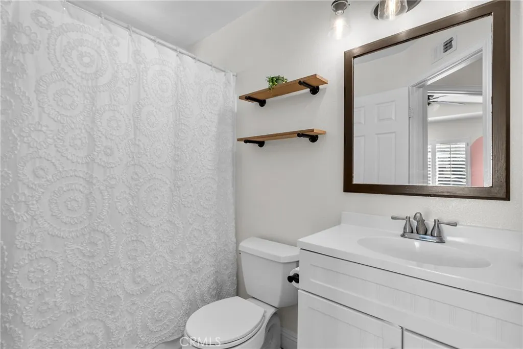 Additional image 22 of 21625 Farmington Ln, Saugus, CA 91350