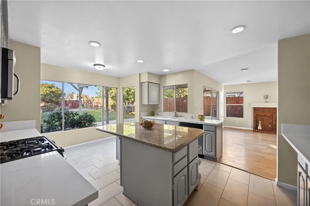 Additional image 17 of 19540 Chinotto Ln, Riverside, CA 92508