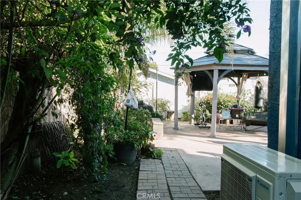 Additional image 20 of 9802 Defiance, Los Angeles, CA 90002