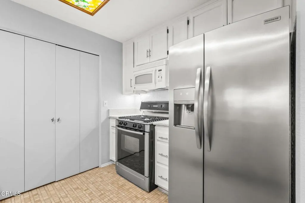 Additional image 18 of 2202 Martinique Lane, Oxnard, CA 93035