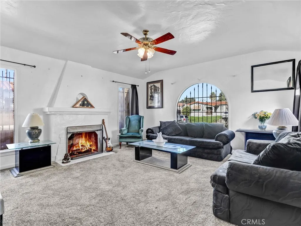 Additional image 9 of 3630 W 61st St, Los Angeles, CA 90043