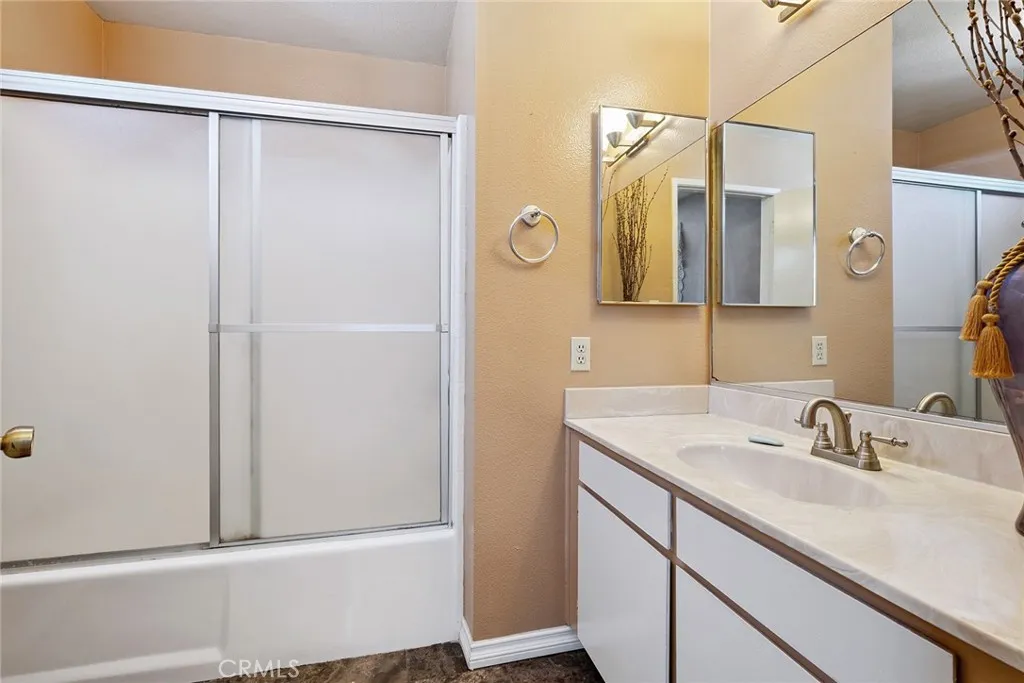 Additional image 37 of 14325 Foothill Boulevard Unit 34, Sylmar, CA 91342