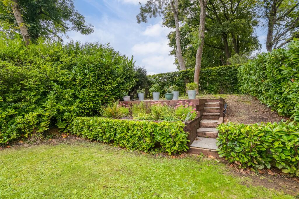 Additional image 25 of Templewood, Welwyn Garden City, Hertfordshire, AL8 7HS