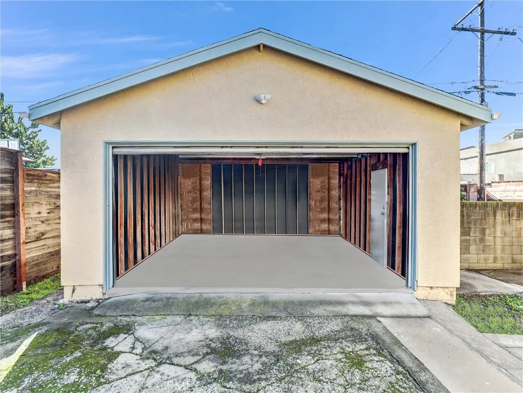 Additional image 82 of 3630 W 61st St, Los Angeles, CA 90043