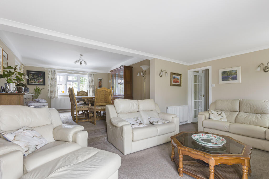 Additional image 3 of Elm Gardens, Welwyn Garden City, Hertfordshire, AL8