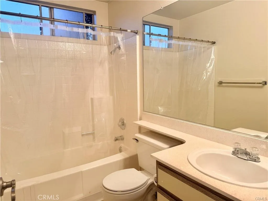 Additional image 13 of 16377 Lakeshore Dr Unit 2D, Lake Elsinore, CA 92530