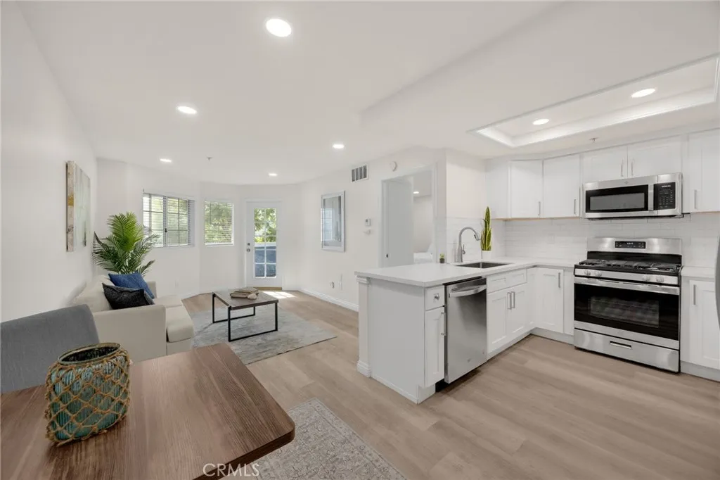 Additional image 8 of 1501 Brea Boulevard Unit 220, Fullerton, CA 92835