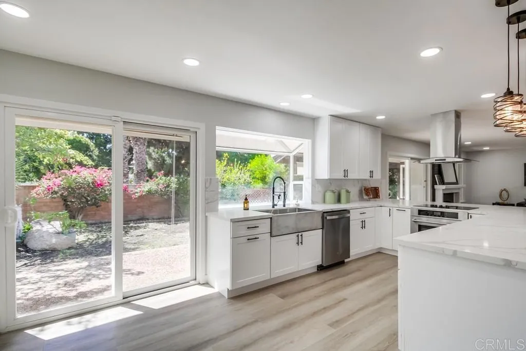 Additional image 19 of 12580 Oaks North Drive, San Diego, CA 92128