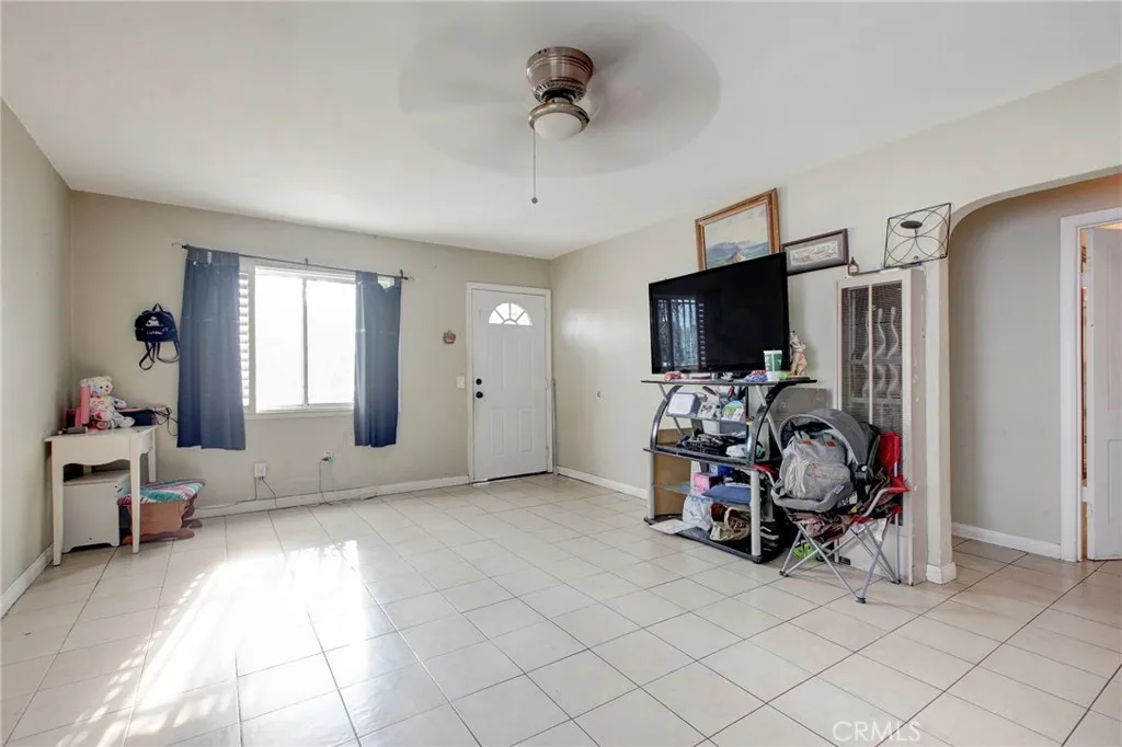 Additional image 28 of 331 W 92nd Street, Los Angeles, CA 90003