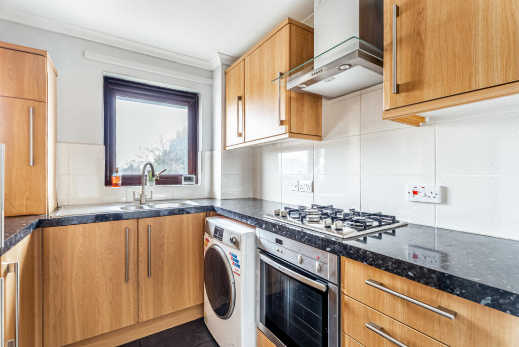 Additional image 4 of Irene Stebbings House, Central Drive, St. Albans, Hertfordshire, AL4