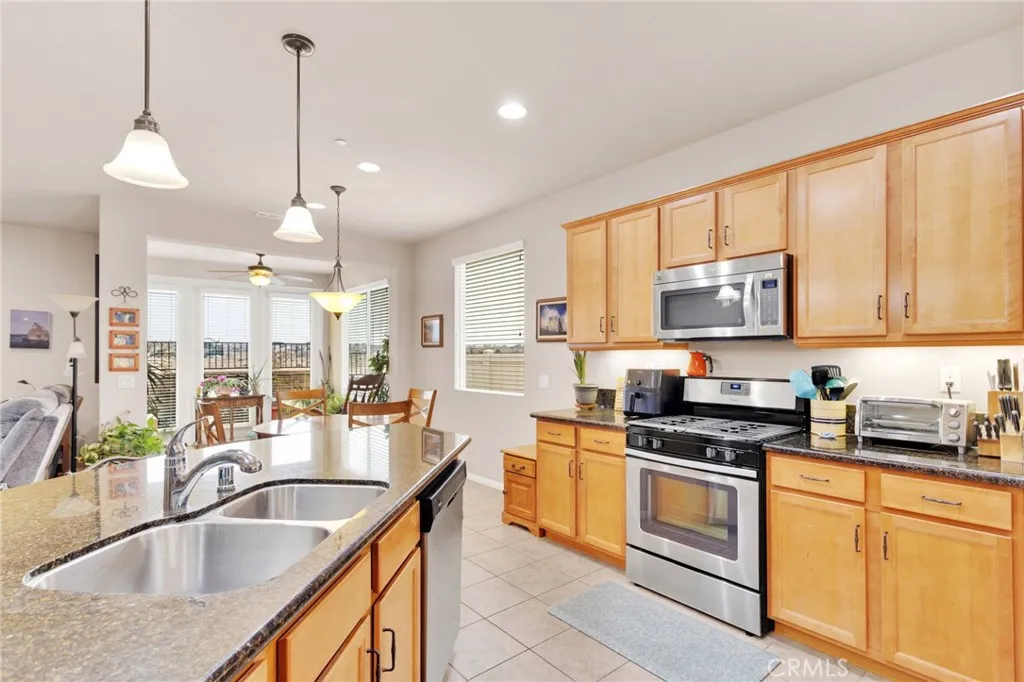 Additional image 14 of 10212 Darby Rd, Apple Valley, CA 92308