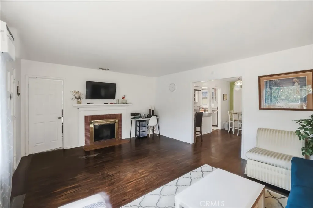 Additional image 6 of 243 E Blaine Street, Riverside, CA 92507