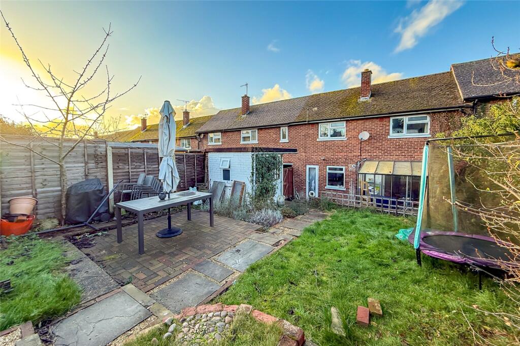 Additional image 13 of White Hedge Drive, St. Albans, Hertfordshire, AL3