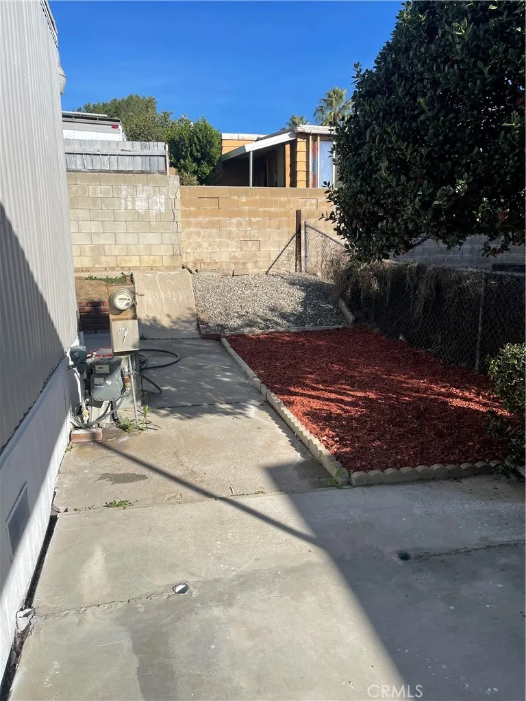 Additional image 46 of 1155 S Riverside Drive Unit 7, Rialto, CA 99237