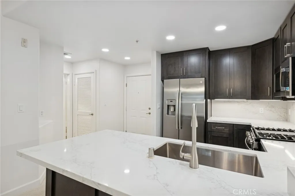 Additional image 7 of 2202 Watermarke Pl, Irvine, CA 92612