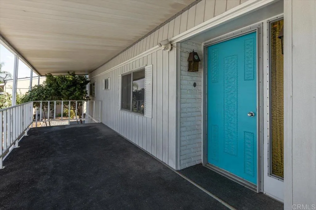 Additional image 30 of 718 Sycamore Avenue Unit 109, Vista, CA 92083