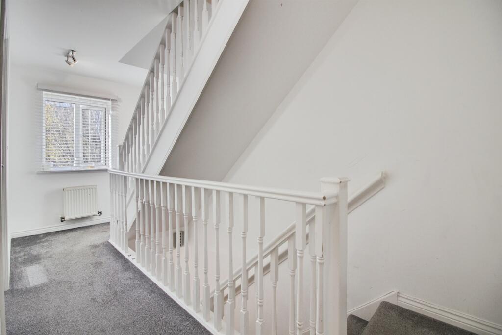 Additional image 16 of Eddington Crescent, WELWYN GARDEN CITY