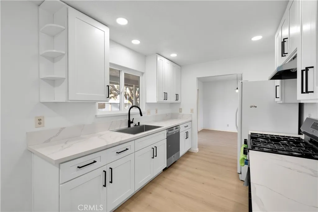 Additional image 14 of 7010 Airway Avenue, Yucca Valley, CA 92284