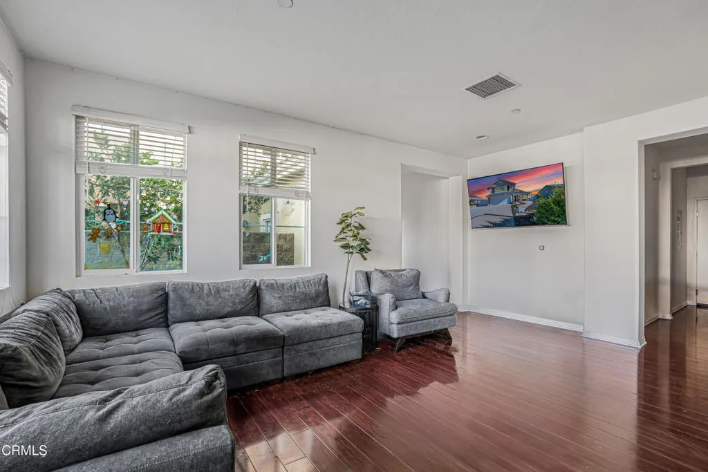 Additional image 3 of 2916 Esperanza Way Unit F, Simi Valley, CA 93063