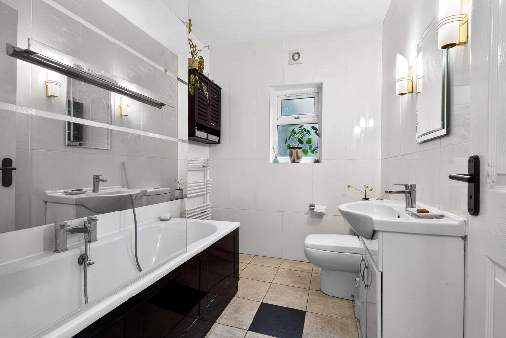 Additional image 12 of Rosecroft Lane, Welwyn, AL6