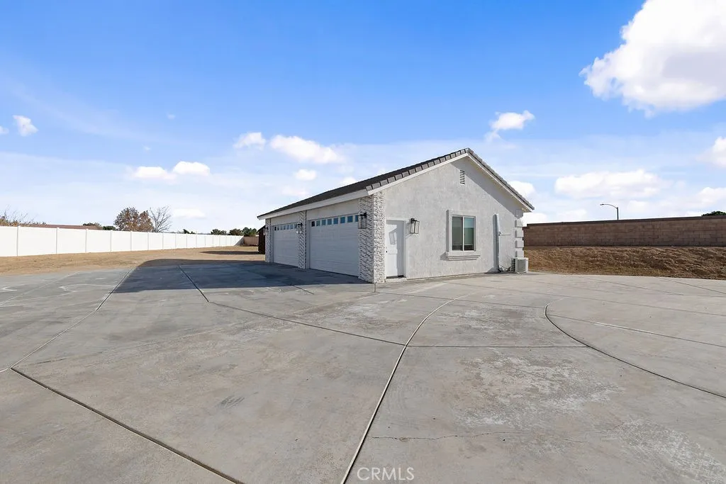 Additional image 61 of 18785 Sahale, Apple Valley, CA 92307