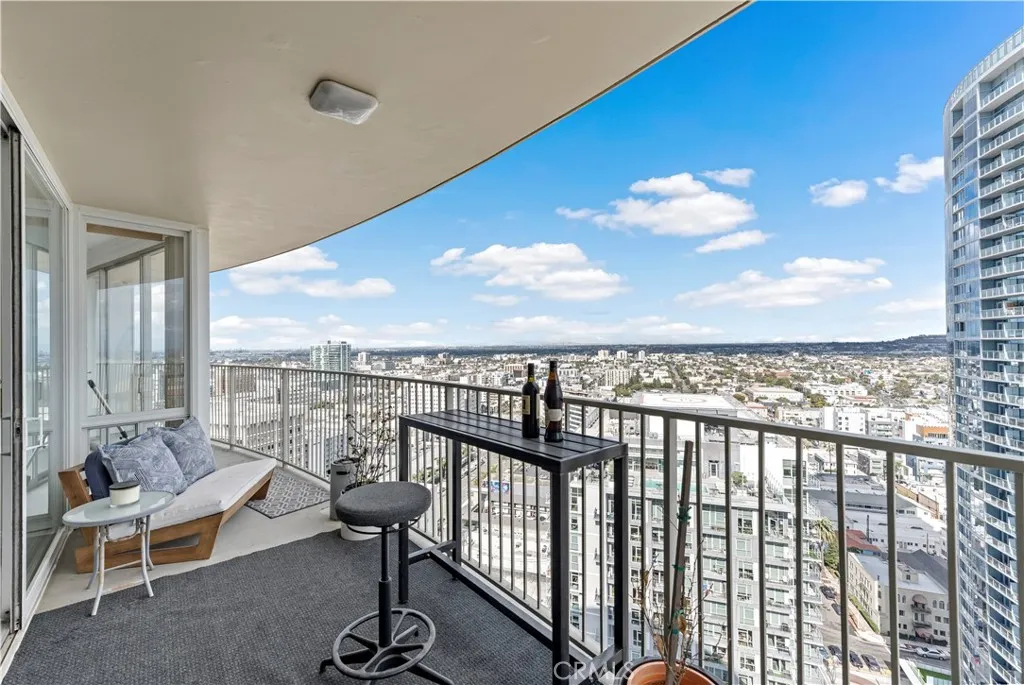 Additional image 5 of 700 E Ocean Boulevard Unit 3003, Long Beach, CA 90802