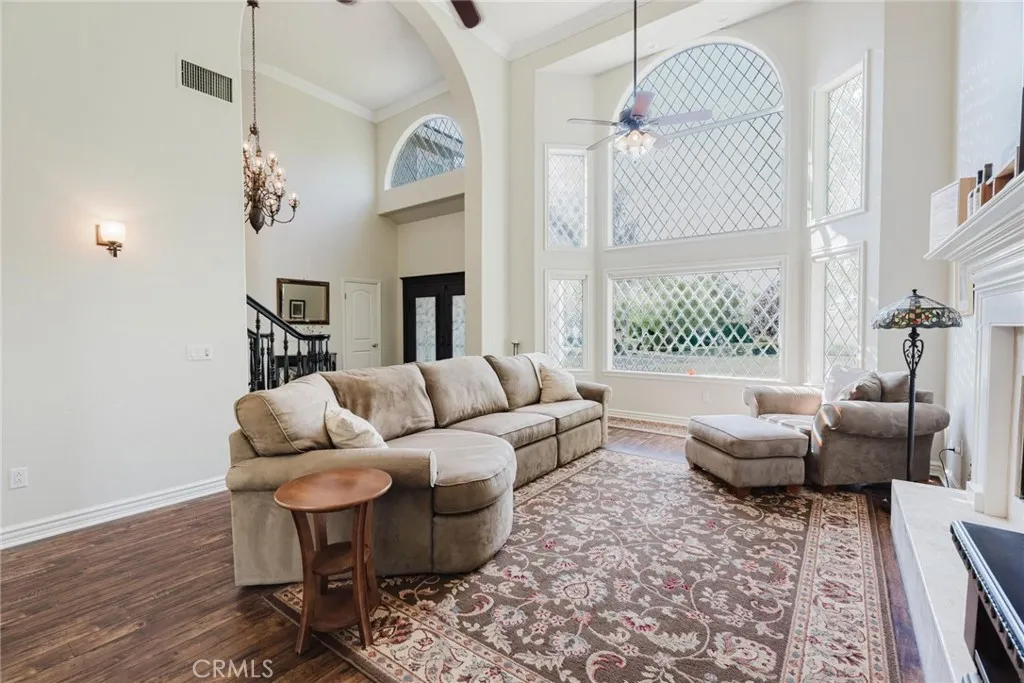 Additional image 25 of 27550 Alta Knoll Dr, Saugus, CA 91350