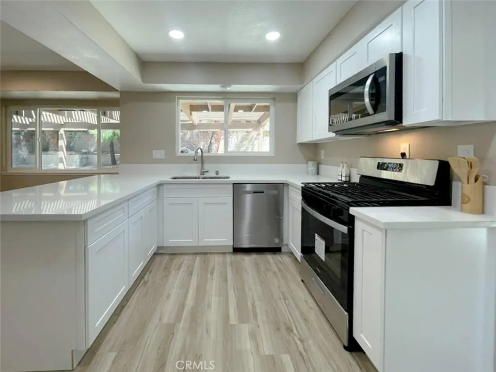 Additional image 46 of 43856 Windsor Place, Lancaster, CA 93536