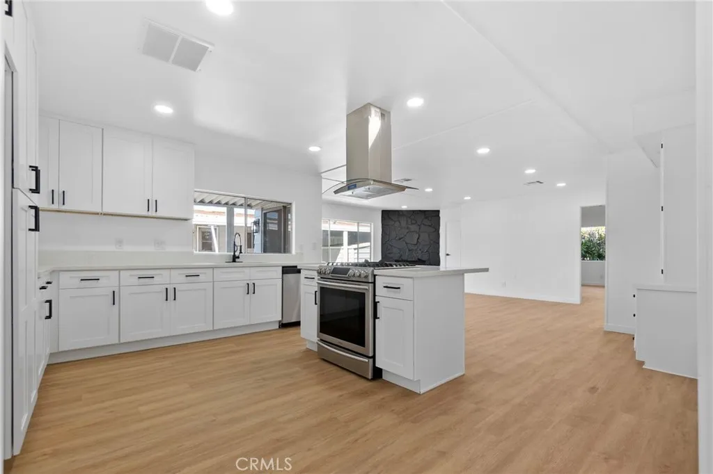 Additional image 11 of 11730 Whittier Boulevard Unit 55, Whittier, CA 90601